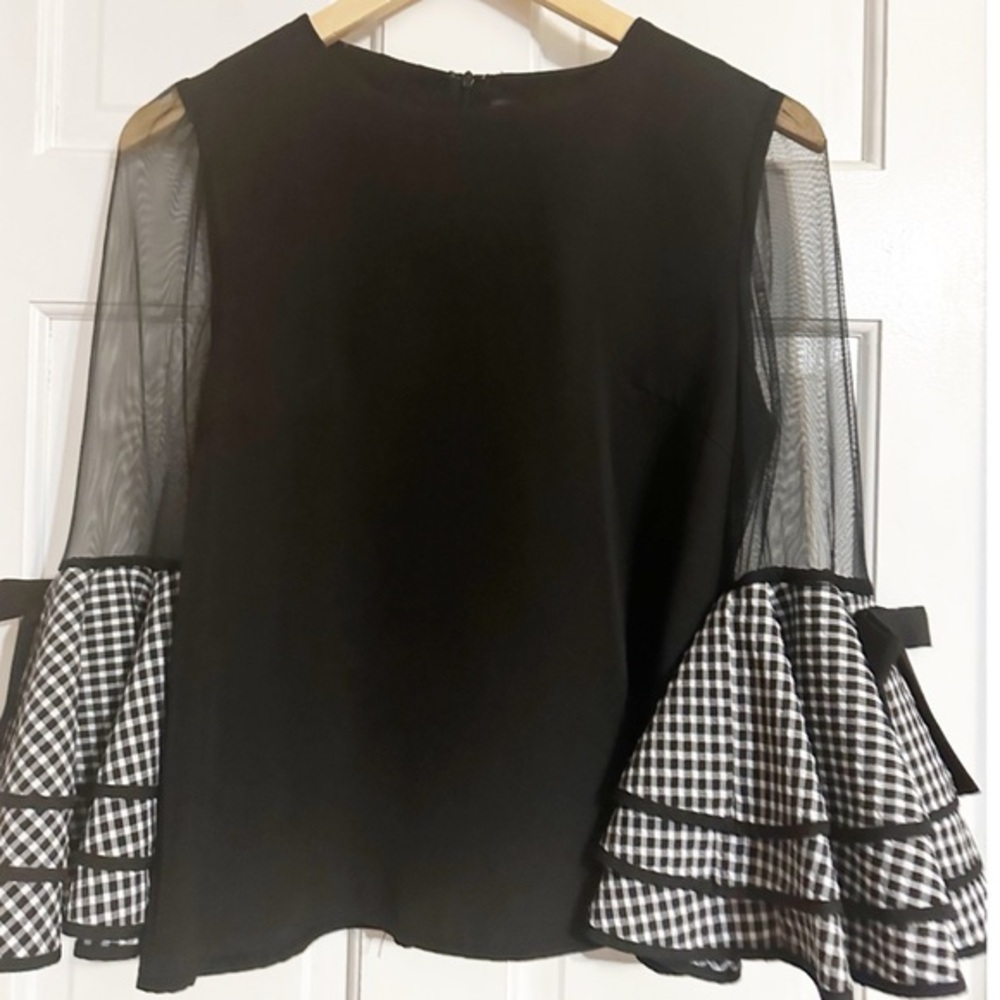 Gracia black blouse featuring plaid gingham ruffle sleeves and bow details SZ S